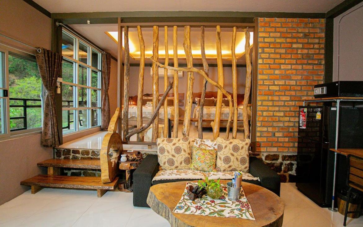 Lodge Phang Nga Boutique Exterior foto